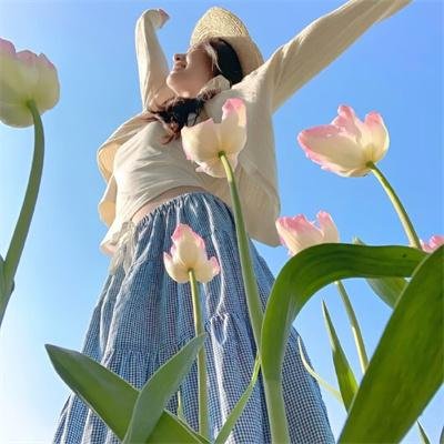 我们俩2019海报